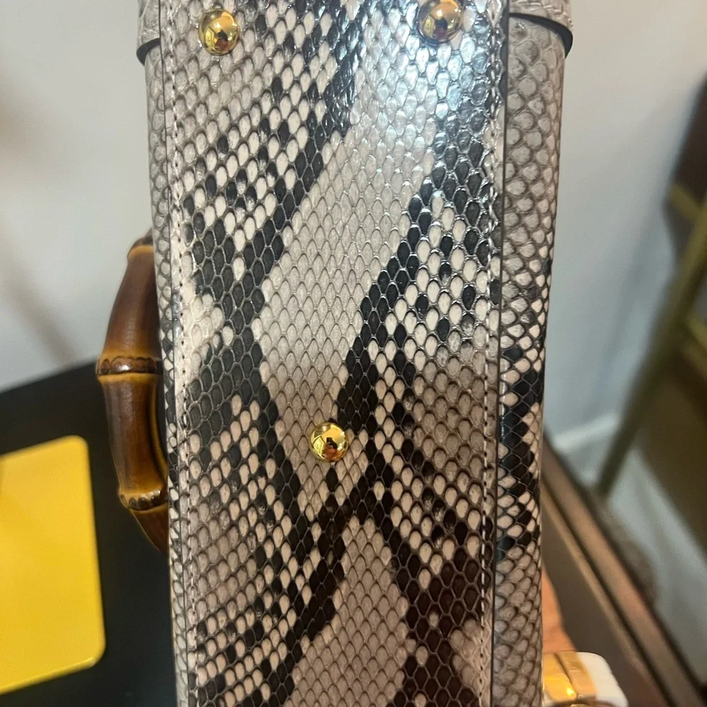 Gucci exotic Python Diana bag GHW BNIB - Picture 5 of 5